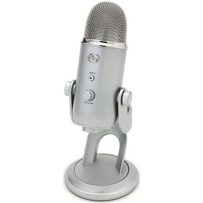 Blue Yeti Microphone Professional quality, 3-capsule USB (BLUEYETIS)