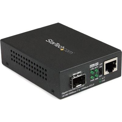 StarTech.com Gigabit Ethernet Fiber Media Converter with (MCM1110SFP)